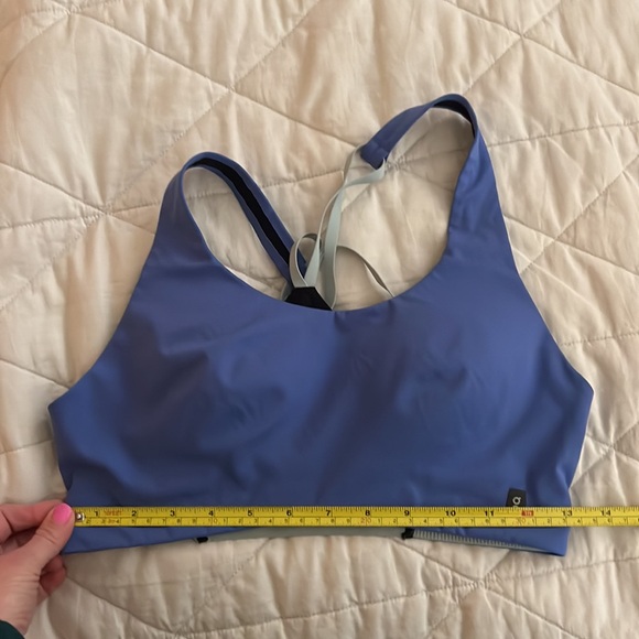 On Active Bra Performance Sports Bra size small - Picture 11 of 16